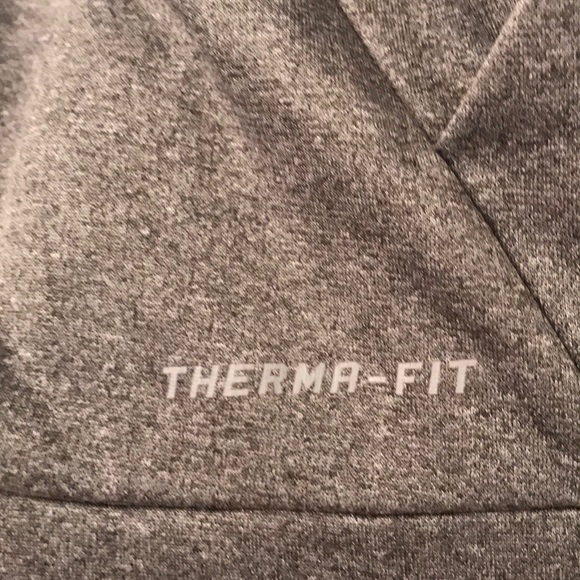 nike hoodie - Picture 4 of 4